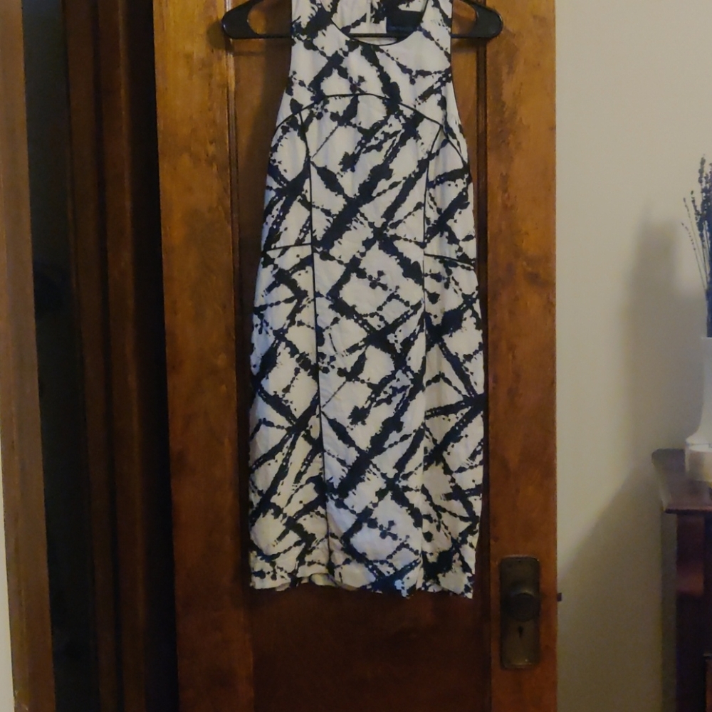 T-back linen dress with cool tie dye effect
